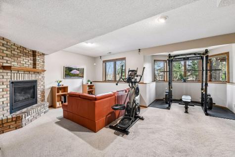 4424 Camelot Drive Minnetonka MN 55345