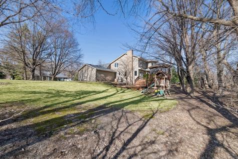 4424 Camelot Drive Minnetonka MN 55345