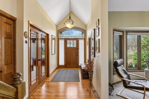 4424 Camelot Drive Minnetonka MN 55345