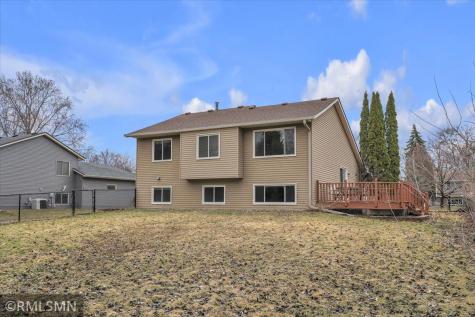 832 Aspen Circle Little Canada MN 55109