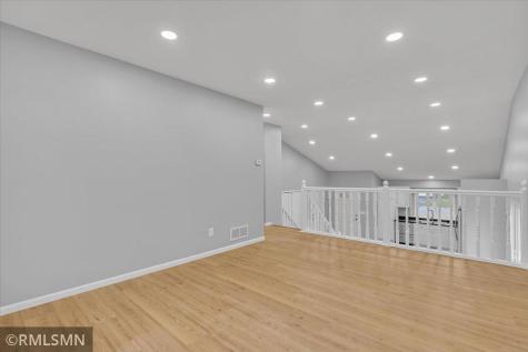 832 Aspen Circle Little Canada MN 55109