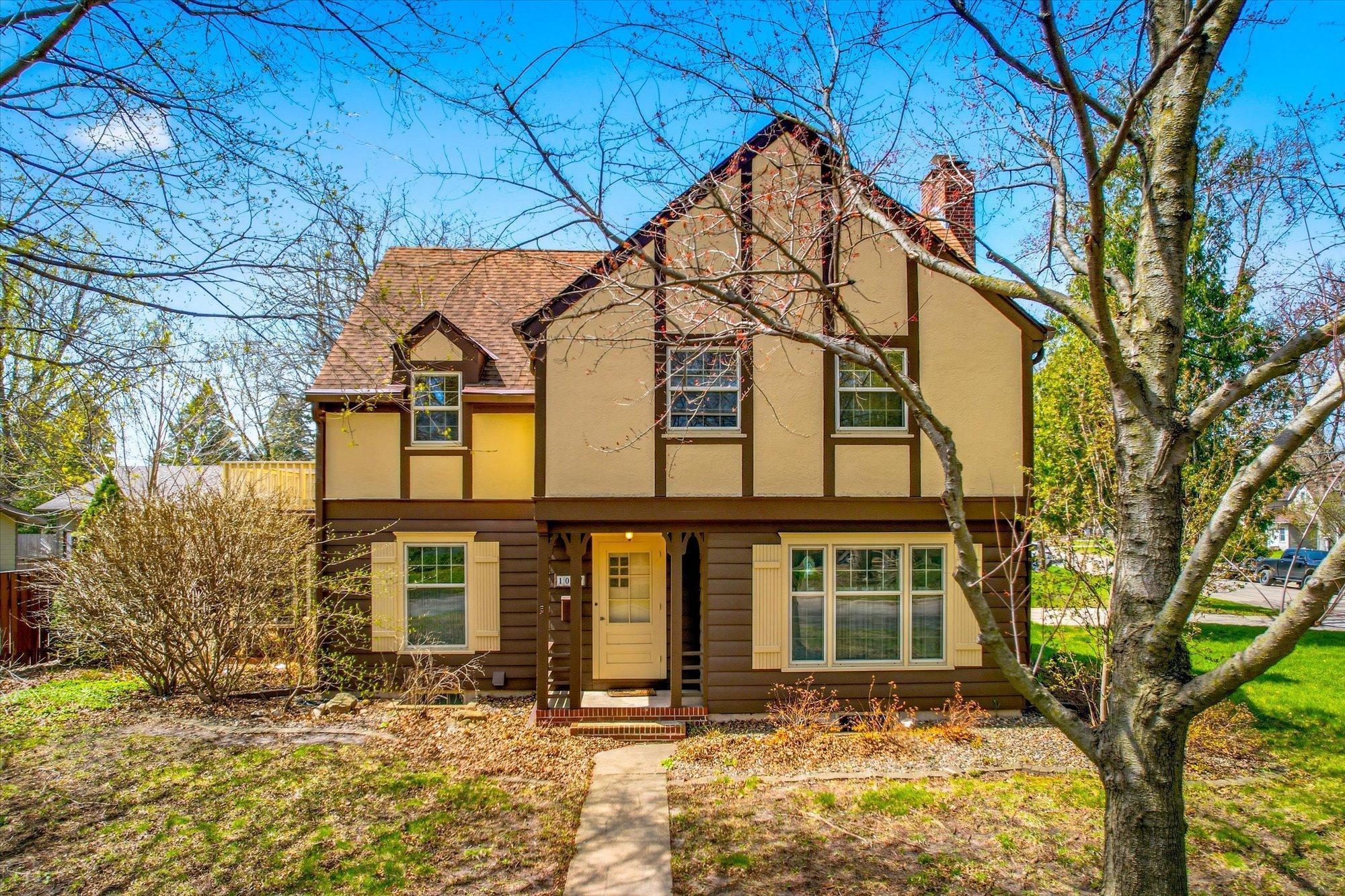 1027 Cedar Avenue Albert Lea MN 56007