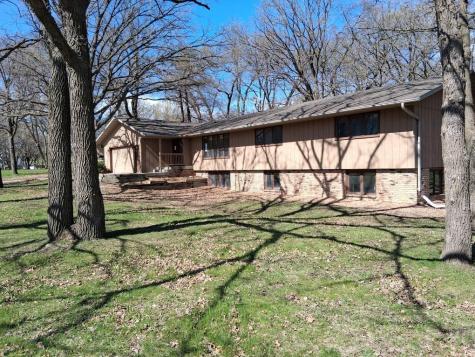 1919 Summit Drive Saint Cloud MN 56303