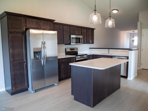 6715 Meadow View Drive S Fargo ND 58104