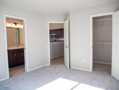 6715 Meadow View Drive S Fargo ND 58104