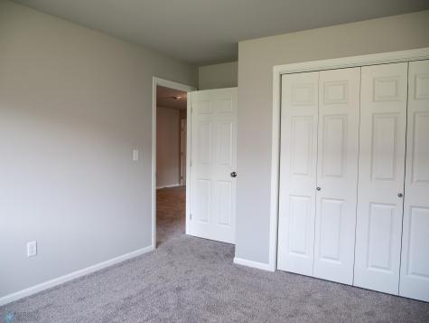 6715 Meadow View Drive S Fargo ND 58104