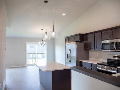 6715 Meadow View Drive S Fargo ND 58104