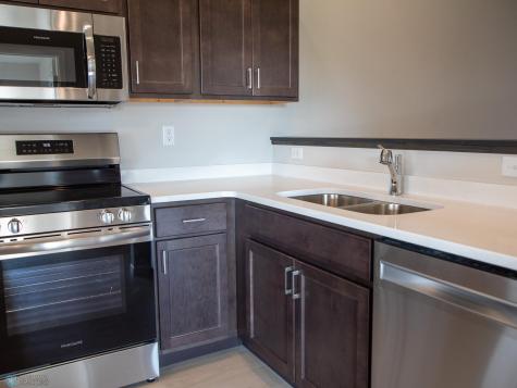 6715 Meadow View Drive S Fargo ND 58104