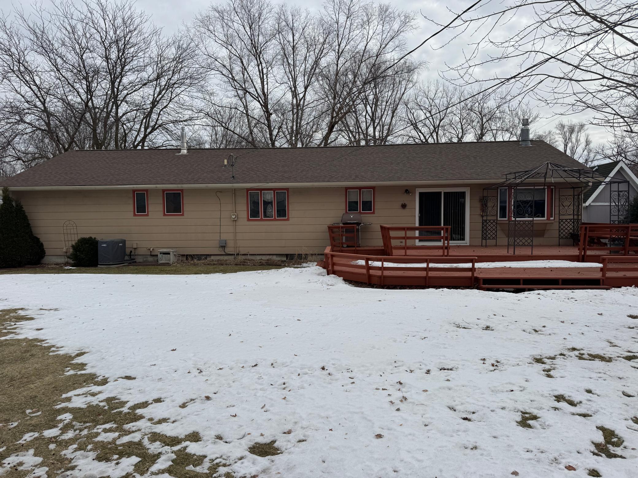 1807 Brookside Drive Albert Lea MN 56007