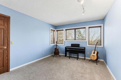 685 Valley View Court Shoreview MN 55126