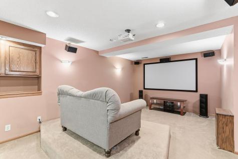 685 Valley View Court Shoreview MN 55126