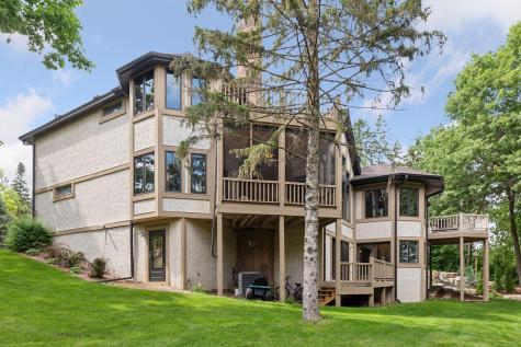 685 Valley View Court Shoreview MN 55126