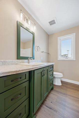 2336 30th Avenue S Fargo ND 58104