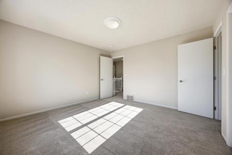 215 51st Avenue E West Fargo ND 58078