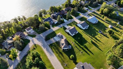 1994 Longview Drive Detroit Lakes MN 56501