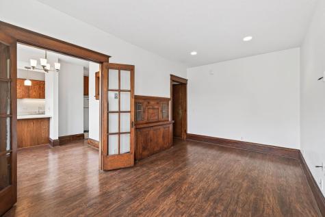 391 Laurel Avenue Saint Paul MN 55102
