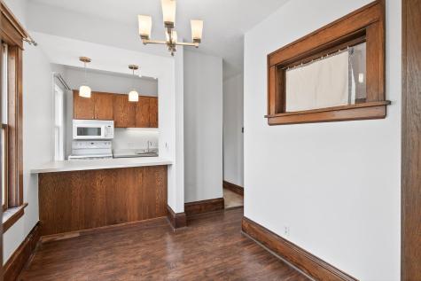 391 Laurel Avenue Saint Paul MN 55102