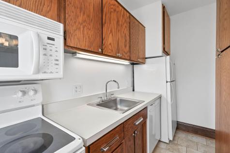 391 Laurel Avenue Saint Paul MN 55102