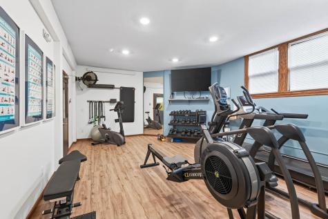 391 Laurel Avenue Saint Paul MN 55102