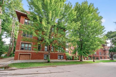 391 Laurel Avenue Saint Paul MN 55102