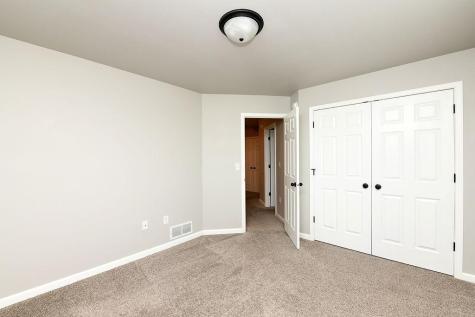 7301 26th Street S Fargo ND 58104