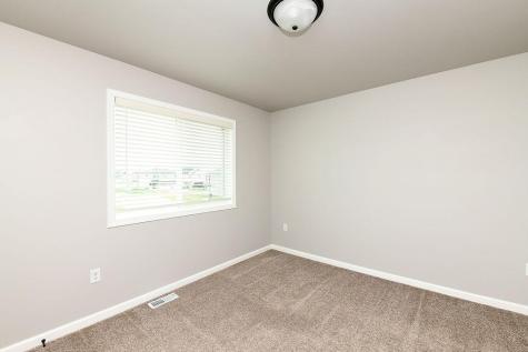 7301 26th Street S Fargo ND 58104