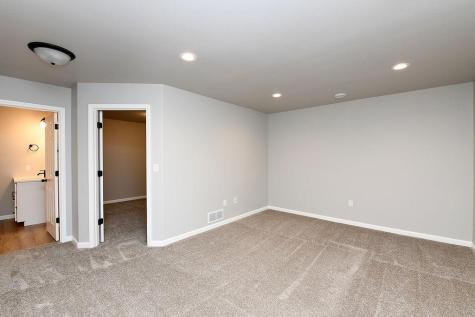 7301 26th Street S Fargo ND 58104
