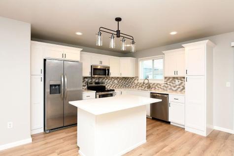 7301 26th Street S Fargo ND 58104