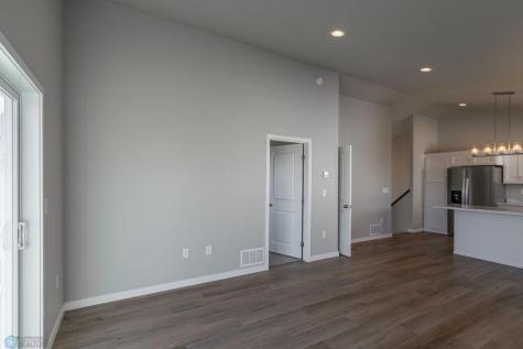 6342 82nd Avenue S Horace ND 58047