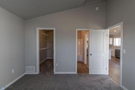 6342 82nd Avenue S Horace ND 58047