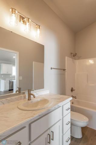 6342 82nd Avenue S Horace ND 58047