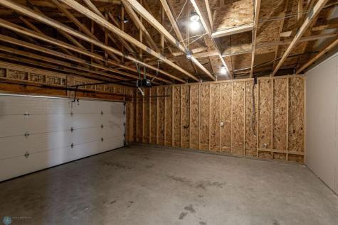 6342 82nd Avenue S Horace ND 58047