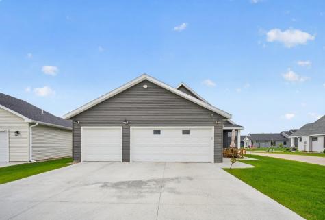 5367 Harvest Lake Drive NW Rochester MN 55901