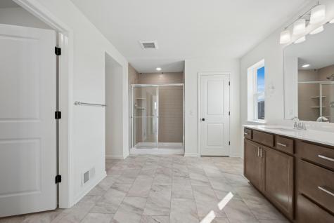 1658 Tyrone Drive Shakopee MN 55379