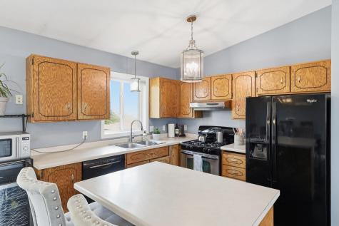 1917 Heritage Drive Shakopee MN 55379