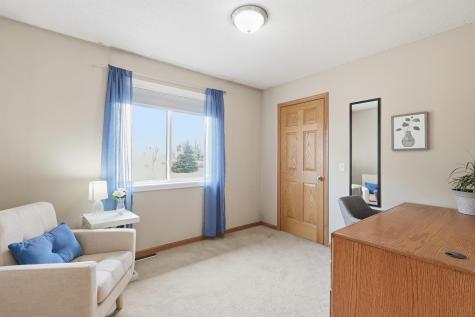 1917 Heritage Drive Shakopee MN 55379