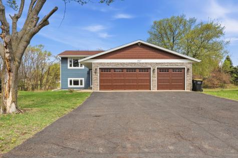 1917 Heritage Drive Shakopee MN 55379