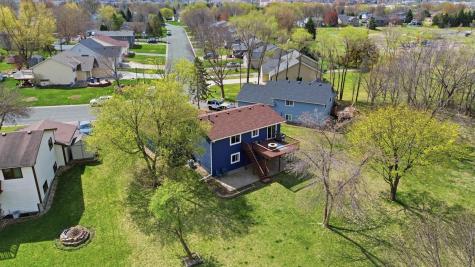 1917 Heritage Drive Shakopee MN 55379