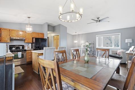 1917 Heritage Drive Shakopee MN 55379