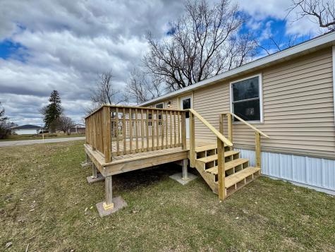 202 Washington Street SE Warroad MN 56763