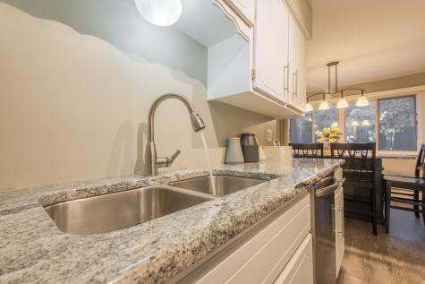 2520 Le Homme Dieu Heights NE Alexandria MN 56308
