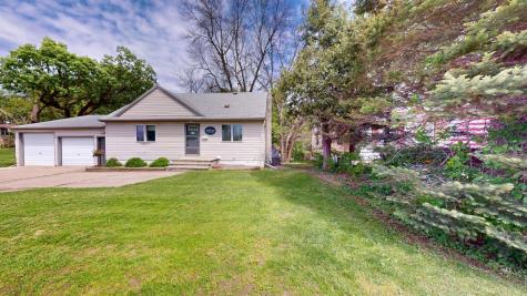 1112 Bridge Avenue Albert Lea MN 56007