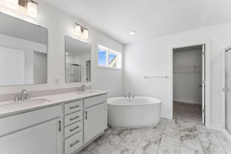 7534 Upper 42nd Street N Oakdale MN 55128