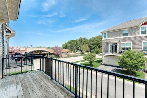 8934 SW Village Loop Chanhassen MN 55317