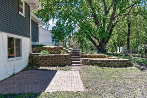 3125 Winnetka Avenue N Crystal MN 55427