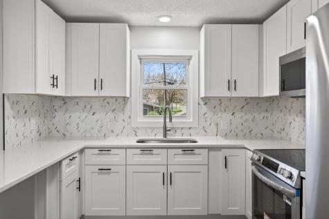 3125 Winnetka Avenue N Crystal MN 55427