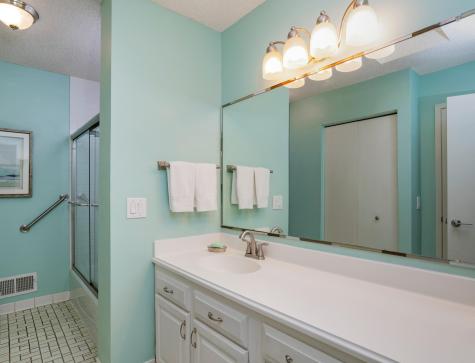 11270 36th Place N Plymouth MN 55441