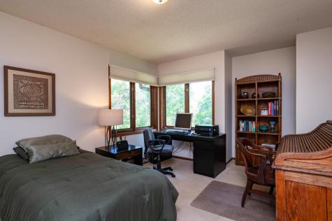 11270 36th Place N Plymouth MN 55441