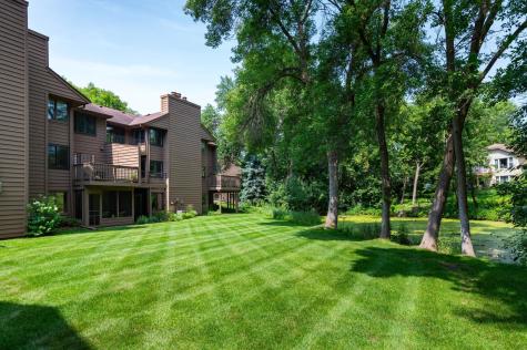 11270 36th Place N Plymouth MN 55441