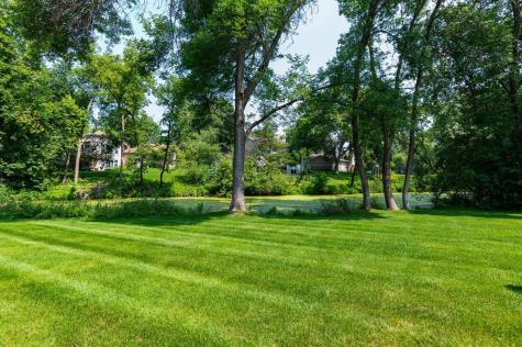 11270 36th Place N Plymouth MN 55441